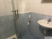 Pronájem bytu 1+kk(37m2) se zasklenou lodžií v centru města, cena 15500 CZK / objekt / měsíc, nabízí 