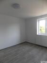 Pronájem novostavby bytu 2+KK s balkónem v 1. patře bytového domu v Popkovicích., cena 12500 CZK / objekt / měsíc, nabízí 