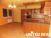 Pronájem exkluzivního byt 3+kk o rozloze 94 m2 v centru, cena 20000 CZK / objekt / měsíc, nabízí 