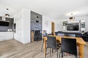 Prodej bytu 3+1 97 m2 ve vile se zahradou, Liberec-Ruprechtice, ulice U Obrázku , cena 9700000 CZK / objekt, nabízí 