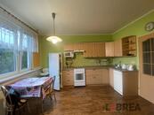 Podnájem bytu 1+1 ve Fügnerově ulici (2.patro), cena 7800 CZK / objekt / měsíc, nabízí 