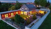 Moderní vila u Prahy s vlastním wellness, cena 21999000 CZK / objekt, nabízí 