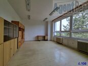 Pronájem kancelářských a garážových/skladových prostor v Rapotíně, cena 350 CZK / m2 / měsíc, nabízí AGENT REAL, s.r.o.