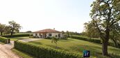Prodej stavebního pozemku 1 280 m - Kobylnice, cena 2690000 CZK / objekt, nabízí JURIS REAL, spol. s r.o.