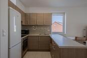 Pronájem bytu 1+kk s lodžií a klimatizací, tř. Míru, Olomouc, cena 11500 CZK / objekt / měsíc, nabízí 