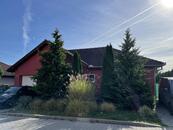 Pronájem rodinného domu 140 m2 se zahradou a garáží, cena 35000 CZK / objekt / měsíc, nabízí Hrbek Reality, s.r.o.