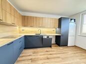 Pronájem luxusně zrekonstruovaného bytu 3+1, 78 m², balkon, Ostrava-Pustkovec, ul. R. Prchaly, cena 25000 CZK / objekt / měsíc, nabízí RK ATOM