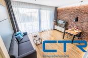 Vybavený 1+kk s balkónem k pronájmu v centru Prahy - bez provize, cena 23500 CZK / objekt / měsíc, nabízí 