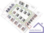 Pozemek s hrubou stavbou rodinného domu v Břežanech II, cena 7299000 CZK / objekt, nabízí Reality Macková s.r.o.