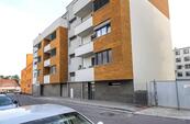 Pronájem, Byt 1+1, 43 m2. Znojmo, Tovární, cena 12000 CZK / objekt / měsíc, nabízí 