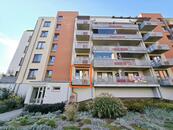 Pronájem 1kk 37m2 Praha, Čakovice, Bermanova, balkon 3m2, sklep, cena 16000 CZK / objekt / měsíc, nabízí 