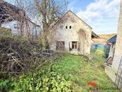 Prodej rodinného domu 2+1 v klidné obci Strážnice okr. Mělník u CHKO Kokořínsko, cena 2290000 CZK / objekt, nabízí 