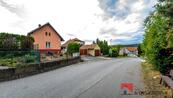 Rodinný dům 4+1 se dvěma garážemi, půdou a pozemkem 498 m², Nová Ves u Mělníka, cena 5490000 CZK / objekt, nabízí 