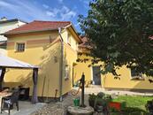 Byt 3+1, 60m2, se zahradou 275m2, Kralupy nad Vltavou-Lobeček, cena 22000 CZK / objekt / měsíc, nabízí 