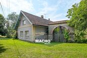 Prodej usedlosti s pozemkem 2 763 m a projektem Veliš u Jičína, cena 5900000 CZK / objekt, nabízí Středočeské Bydlení s.r.o.
