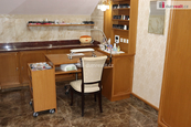 Pronájem, Prostory a objekty pro obchod a služby, Hustopeče, cena 6000 CZK / objekt / měsíc, nabízí