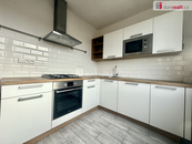 Pronájem, Byt 3+1, Lovosice, cena 14500 CZK / objekt / měsíc, nabízí 