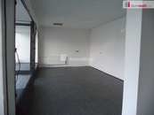 Pronájem, Prostory a objekty pro obchod a služby, Ostrava, cena 15000 CZK / objekt / měsíc, nabízí 