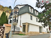 Pronájem, Byt 1+1, Praha 5, cena 18500 CZK / objekt / měsíc, nabízí 