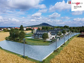 Prodej, Pozemek pro stavbu RD, bytů, Černouček, cena 7000 CZK / m2, nabízí Dumrealit.cz