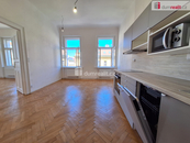 Pronájem, Byt 3+kk, Praha 2, cena 33000 CZK / objekt / měsíc, nabízí 