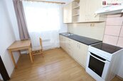 Pronájem, Byt 1+1, Bečov nad Teplou, cena 7500 CZK / objekt / měsíc, nabízí 