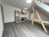 Pronájem, Byt 2+kk, Město Touškov, cena 13000 CZK / objekt / měsíc, nabízí 