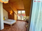Pronájem, Prostory pro půdní byt, Praha-Lipence, cena 14000 CZK / objekt / měsíc, nabízí Dumrealit.cz