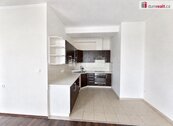 Pronájem, Byt 3+kk, Chlumec, cena 17500 CZK / objekt / měsíc, nabízí 