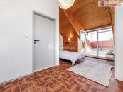 Pronájem, Prostory pro půdní byt, Praha-Lipence, cena 12000 CZK / objekt / měsíc, nabízí 