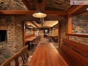 Pronájem, Prostory a objekty pro obchod a služby, Chomutov, cena 18000 CZK / objekt / měsíc, nabízí 