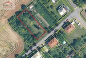 Prodej stavebního pozemku 1.060 m2, Lešná u Valašského Meziříčí, cena cena v RK, nabízí Reality Martinka
