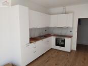 Pronájem bytu 1+kk, Valašské Meziříčí, centrum, ul. Vsetínská, cena 9900 CZK / objekt / měsíc, nabízí 