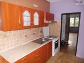 Pronájem bytové jednotky 2+1 62 m2, Chomutov ulice 17. Listopadu, cena 11000 CZK / objekt / měsíc, nabízí