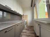 Pronájem bytu 1kk, ul. Růžová, Most, 27 m2, cena 7500 CZK / objekt / měsíc, nabízí