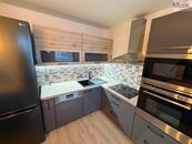 Prodej bytu 4+1+L, ul. J. Á. Komenského, cena 3250000 CZK / objekt, nabízí 