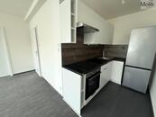 Byt 2+kk, ul. Žižkovo náměstí, Chomutov, cena 11200 CZK / objekt / měsíc, nabízí 
