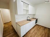 Most, pronájem nově zrekonstruovaného bytu 2+1, ul. M. Švabinského, 54 m2, OV, cena 12500 CZK / objekt / měsíc, nabízí 