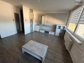 Byt 3+1+L, ul. Česká, cena 2449900 CZK / objekt, nabízí 