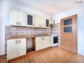 Pronájem bytu 1+kk, 33 m2, Litvínov, ul. Podkrušnohorská, cena 8400 CZK / objekt / měsíc, nabízí Molík reality s.r.o.