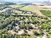 Prodej stavebního pozemku 3706 m2 v obci Zabrušany - Horní Straky, cena 10267000 CZK / objekt, nabízí Molík reality s.r.o.