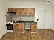 Pronájem bytu 2kk, ul. Šrámkova, Ústí nad Labem - Severní Terasa, 40 m2, cena 10900 CZK / objekt / měsíc, nabízí 