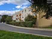 K podnájmu družstevní byt 2+1 (49 m2) ulice Josefa Suka, Teplice, cena 13000 CZK / objekt / měsíc, nabízí 