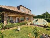 Rodinný dům 5+1, pozemek. 648m2, zahrada, bazén, terasa, garáž, Lázeňská ulice, Jesenice u Prahy,P/Z, cena 29500000 CZK / objekt, nabízí Jan Kratochvíl