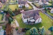 Prodej domu 7+1 - 250 m2 s dvougaráží, pozemek 1 437 m2, Dobřejovice, cena 24900000 CZK / objekt, nabízí 