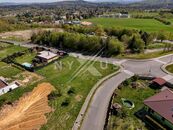 Stavební pozemek 1329 m s možností výstavby dvojdomu, Kaštanová, Sulice, cena 14560000 CZK / objekt, nabízí 