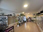 Pronájem obchodního prostoru v Třeboni, cena 15000 CZK / objekt / měsíc, nabízí RH-REAL servis s.r.o.