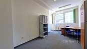 Kancelář k pronájmu, 27 m2, Praha 3, Žižkov (Jarov), cena 11500 CZK / objekt / měsíc, nabízí CENTURY 21 Real Servis