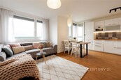 Moderní byt 3+kk s lodžií a sklepem (70 m2), pár minut od metra Háje - Štichova, Praha 11, cena 9225000 CZK / objekt, nabízí CENTURY 21 Tandem