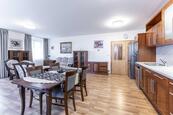 Pronájem 3+kk/T/S/G, 110 m2, ul. Šlikova, Praha 6, cena 45000 CZK / objekt / měsíc, nabízí 